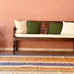 Gio Villa *