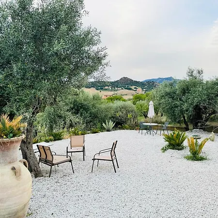 Gio Villa
